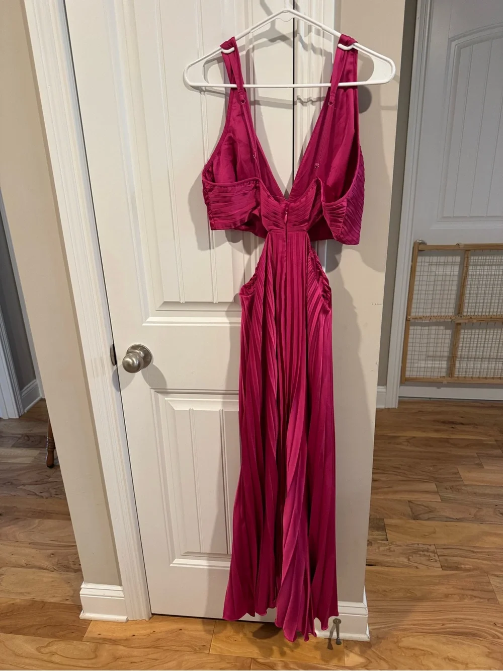NWT Abercrombie and Fitch Giselle Pleated Cutout Maxi Dress